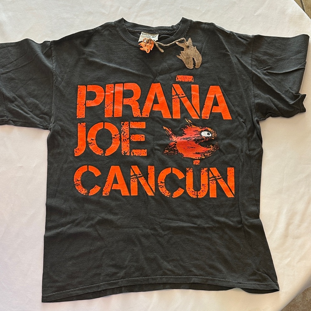 Piraña Joe Tee